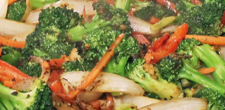 vegan quinoa vegetable Stirfry